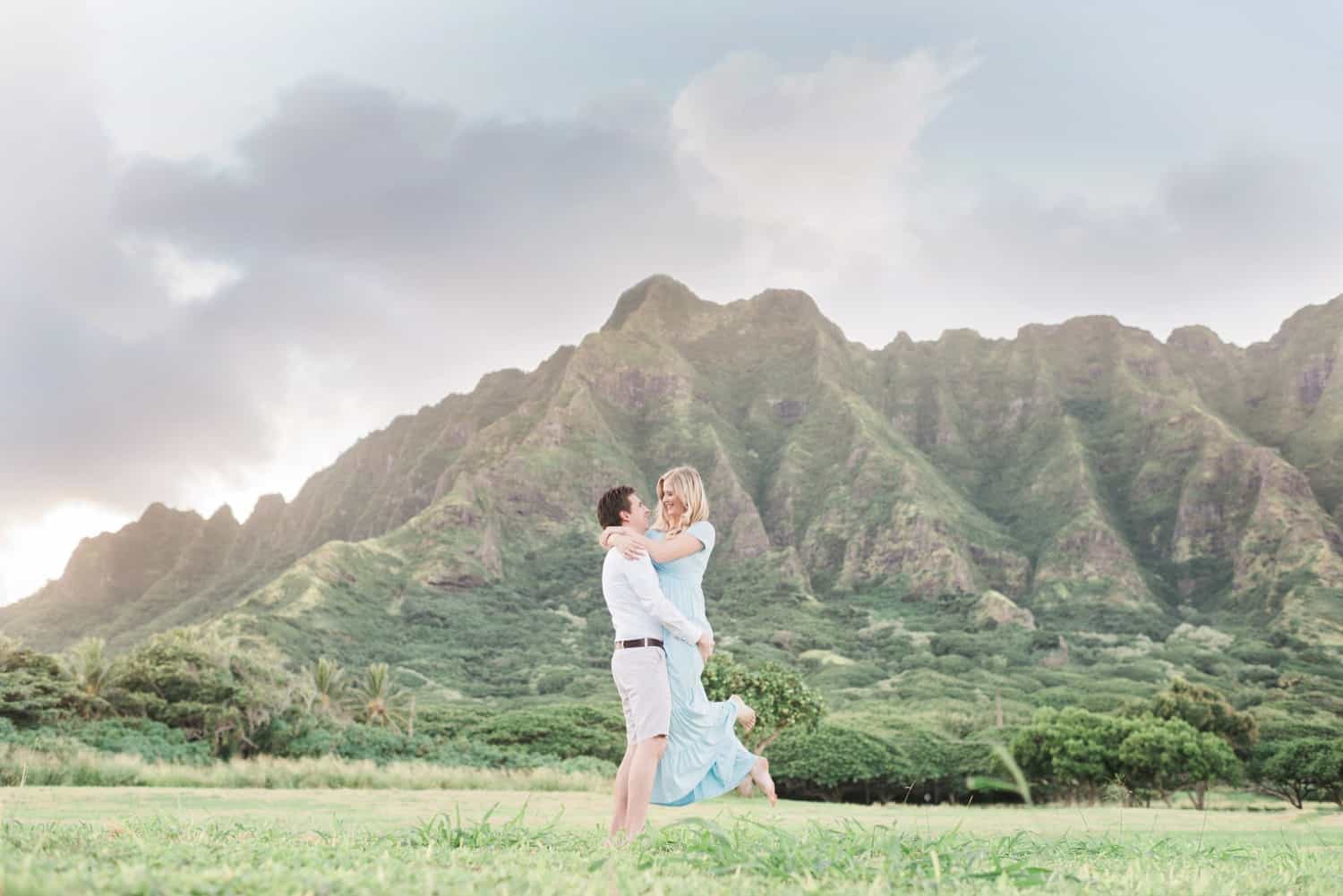 kualoa regional park mountains at wedding