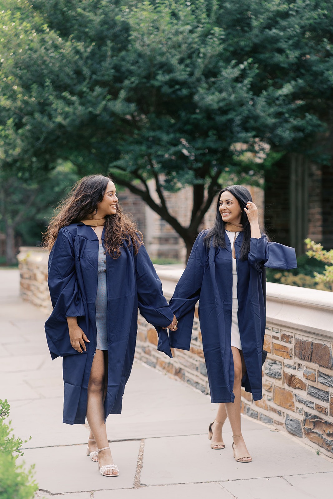duke senior portrait graduation photoraphy at duke chapel